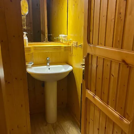 La Veranda Nella Neve - *